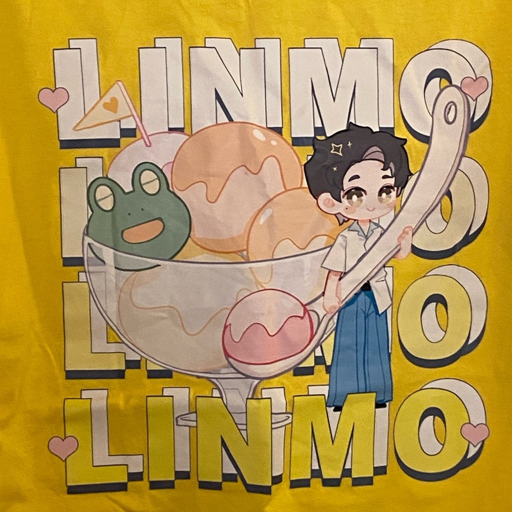 Womens T Shirt M Medium Yellow Linmo Graphic Girl Frog Ice Cream Sundae NWOT